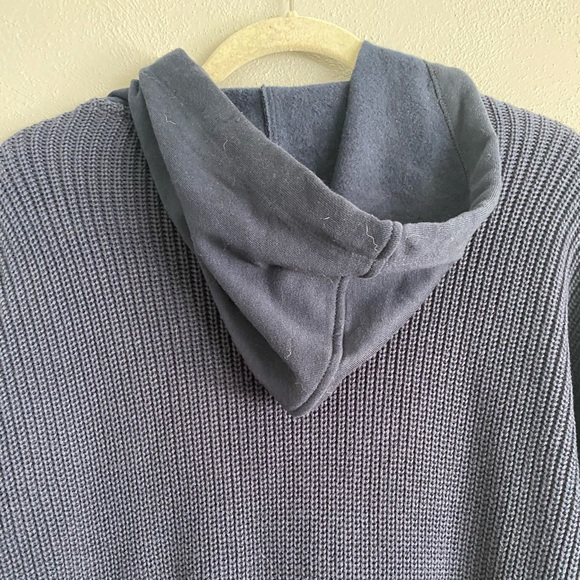 Womens Sweater Hoodie Size Large Knit Navy Blue Cozy Winter Fall - Picture 8 of 9